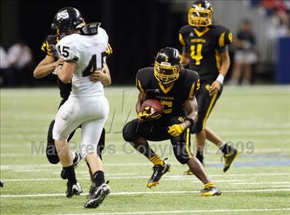 Thumbnail 1 in Steele vs. East Central (Texas Football Classic) photogallery.