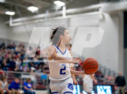Thumbnail 2 in Wolfe City vs. Lindsay photogallery.