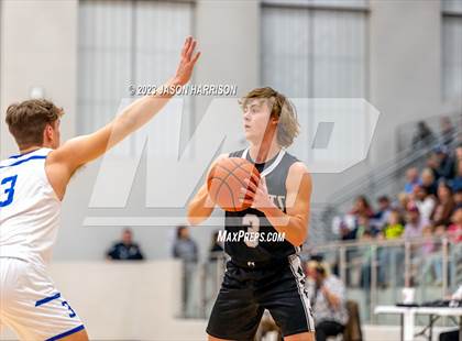 Thumbnail 2 in Wolfe City vs. Lindsay photogallery.