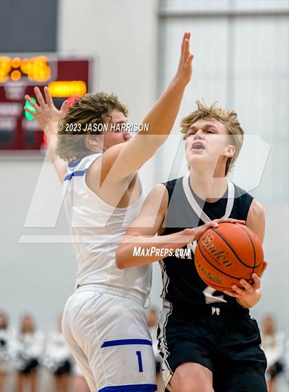 Thumbnail 1 in Wolfe City vs. Lindsay photogallery.
