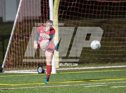 Thumbnail 3 in Raymond vs. Belmont (NHIAA D3 Semifinal) photogallery.