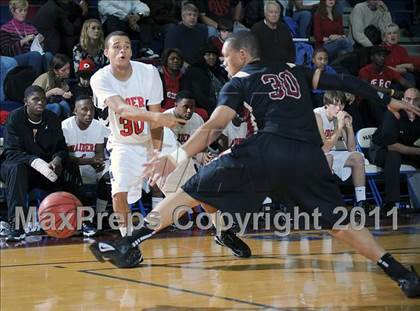 Thumbnail 2 in Columbia vs. Decatur photogallery.