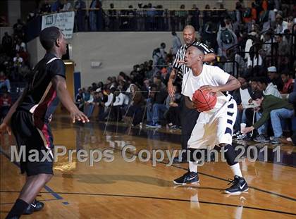 Thumbnail 2 in Columbia vs. Decatur photogallery.