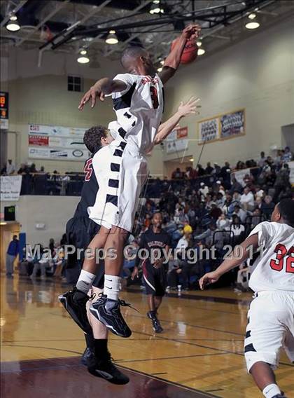 Thumbnail 1 in Columbia vs. Decatur photogallery.