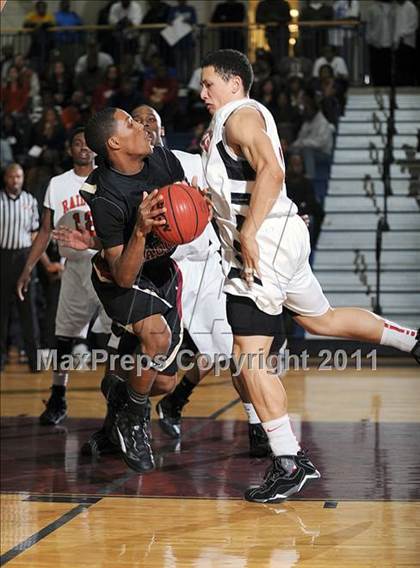 Thumbnail 2 in Columbia vs. Decatur photogallery.