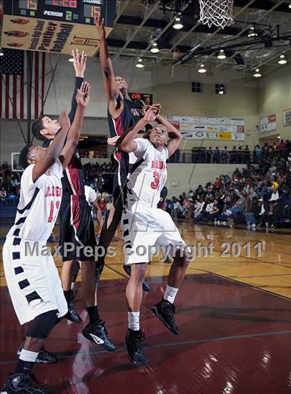 Thumbnail 2 in Columbia vs. Decatur photogallery.