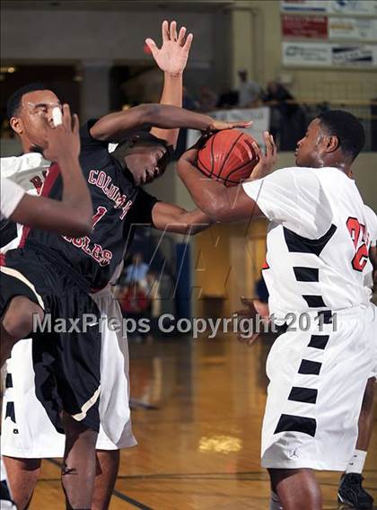 Thumbnail 1 in Columbia vs. Decatur photogallery.