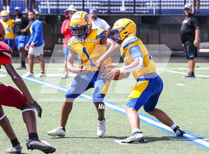 Thumbnail 1 in Auburndale vs Lake Gibson (LRFOA Field Clinic - Scrimmage) photogallery.