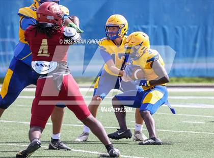 Thumbnail 1 in Auburndale vs Lake Gibson (LRFOA Field Clinic - Scrimmage) photogallery.