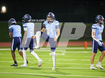 Thumbnail 3 in Garland @ Wylie East photogallery.