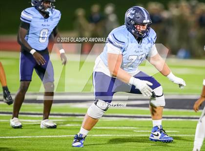 Thumbnail 3 in Garland @ Wylie East photogallery.