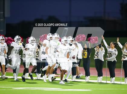 Thumbnail 2 in Garland @ Wylie East photogallery.