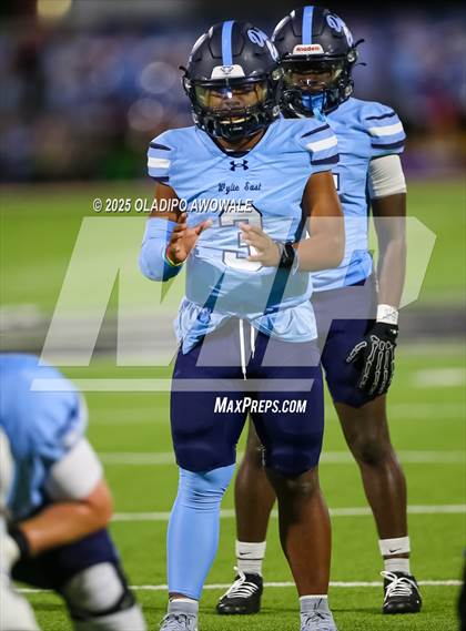 Thumbnail 2 in Garland @ Wylie East photogallery.