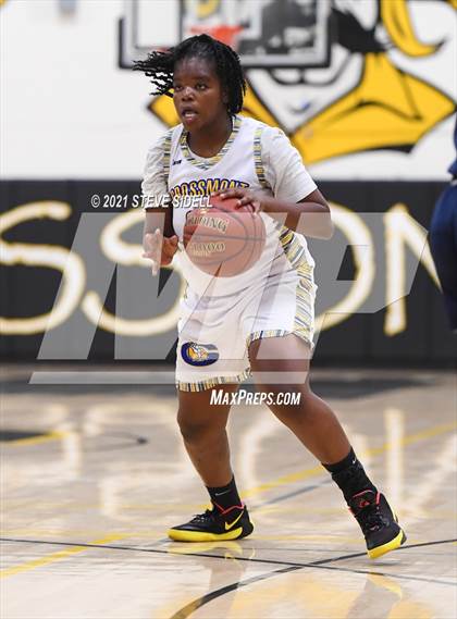 Thumbnail 1 in Madison vs. Grossmont photogallery.