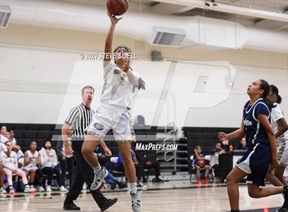 Thumbnail 2 in Madison vs. Grossmont photogallery.
