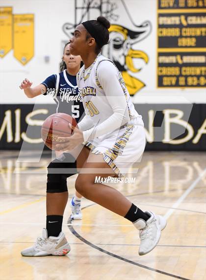 Thumbnail 1 in Madison vs. Grossmont photogallery.