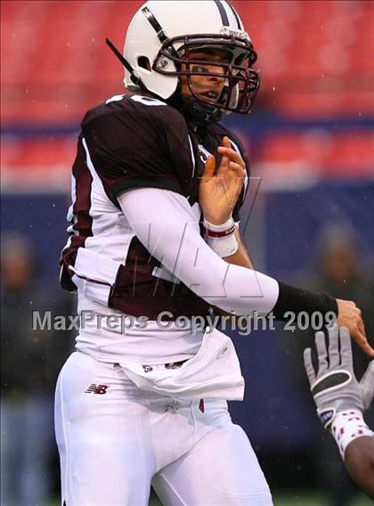 Thumbnail 3 in St. Peter's vs. Don Bosco (NJSIAA Non-Public Group 4 Final) photogallery.