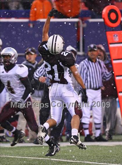 Thumbnail 2 in St. Peter's vs. Don Bosco (NJSIAA Non-Public Group 4 Final) photogallery.