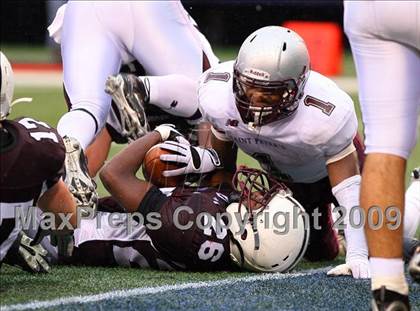 Thumbnail 2 in St. Peter's vs. Don Bosco (NJSIAA Non-Public Group 4 Final) photogallery.