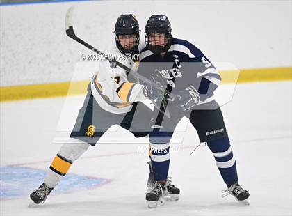 Thumbnail 1 in Wethersfield @ Simsbury (CCC Norh Semifinal) photogallery.