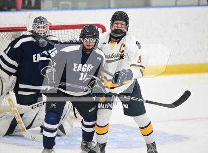 Thumbnail 2 in Wethersfield @ Simsbury (CCC Norh Semifinal) photogallery.