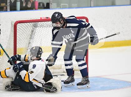 Thumbnail 1 in Wethersfield @ Simsbury (CCC Norh Semifinal) photogallery.