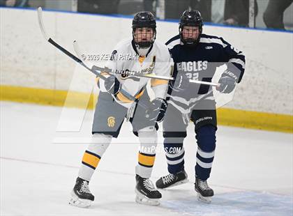 Thumbnail 2 in Wethersfield @ Simsbury (CCC Norh Semifinal) photogallery.