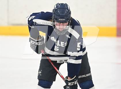 Thumbnail 2 in Wethersfield @ Simsbury (CCC Norh Semifinal) photogallery.