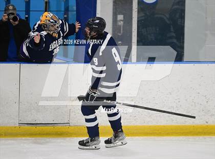Thumbnail 2 in Wethersfield @ Simsbury (CCC Norh Semifinal) photogallery.
