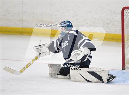 Thumbnail 3 in Wethersfield @ Simsbury (CCC Norh Semifinal) photogallery.