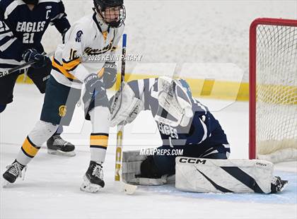 Thumbnail 2 in Wethersfield @ Simsbury (CCC Norh Semifinal) photogallery.