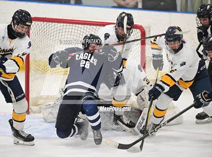 Thumbnail 2 in Wethersfield @ Simsbury (CCC Norh Semifinal) photogallery.