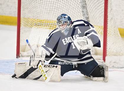 Thumbnail 2 in Wethersfield @ Simsbury (CCC Norh Semifinal) photogallery.