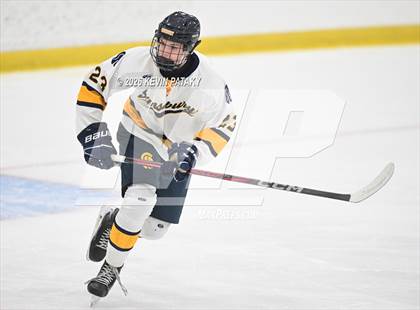 Thumbnail 2 in Wethersfield @ Simsbury (CCC Norh Semifinal) photogallery.
