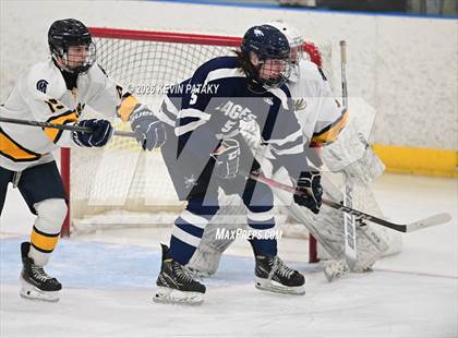 Thumbnail 1 in Wethersfield @ Simsbury (CCC Norh Semifinal) photogallery.