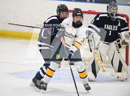 Thumbnail 2 in Wethersfield @ Simsbury (CCC Norh Semifinal) photogallery.