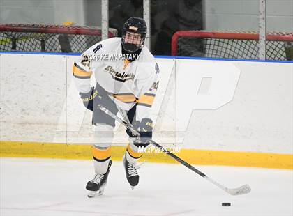 Thumbnail 2 in Wethersfield @ Simsbury (CCC Norh Semifinal) photogallery.