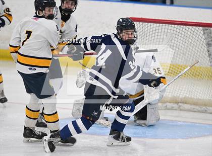 Thumbnail 2 in Wethersfield @ Simsbury (CCC Norh Semifinal) photogallery.