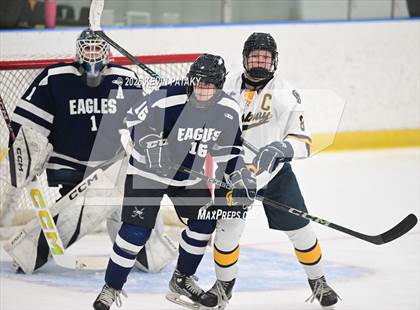 Thumbnail 2 in Wethersfield @ Simsbury (CCC Norh Semifinal) photogallery.