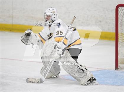 Thumbnail 1 in Wethersfield @ Simsbury (CCC Norh Semifinal) photogallery.