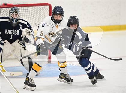Thumbnail 3 in Wethersfield @ Simsbury (CCC Norh Semifinal) photogallery.