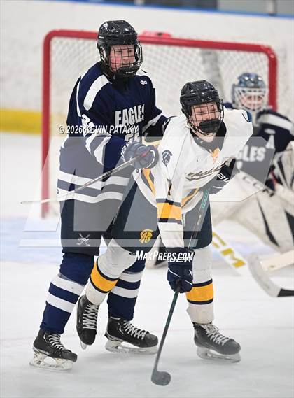 Thumbnail 1 in Wethersfield @ Simsbury (CCC Norh Semifinal) photogallery.
