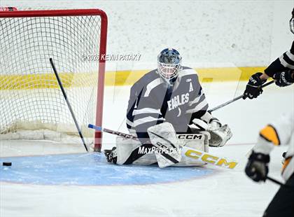 Thumbnail 2 in Wethersfield @ Simsbury (CCC Norh Semifinal) photogallery.