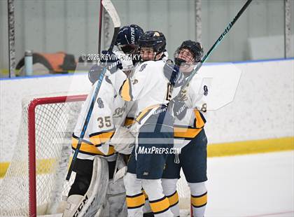 Thumbnail 1 in Wethersfield @ Simsbury (CCC Norh Semifinal) photogallery.