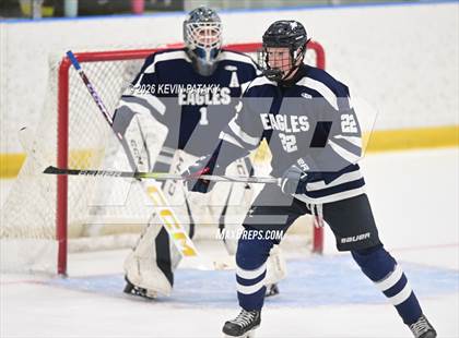 Thumbnail 2 in Wethersfield @ Simsbury (CCC Norh Semifinal) photogallery.