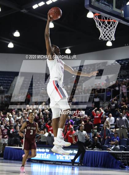 Thumbnail 2 in Cy-Fair vs. Lamar (UIL 6A Bi-District Playoff) photogallery.