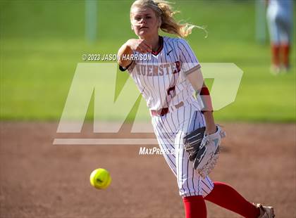 Thumbnail 1 in Alvord @ Muenster photogallery.