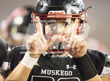 Thumbnail 3 in Muskego vs. Kimberly (WIAA D1 Final)  photogallery.