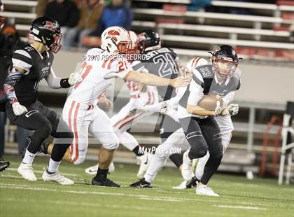 Thumbnail 3 in Muskego vs. Kimberly (WIAA D1 Final)  photogallery.