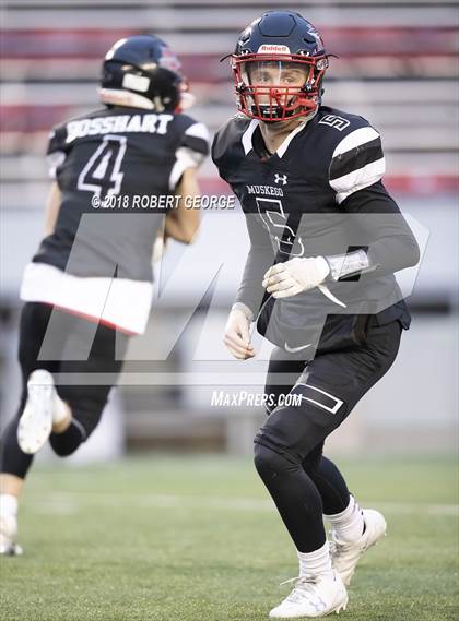 Thumbnail 2 in Muskego vs. Kimberly (WIAA D1 Final)  photogallery.
